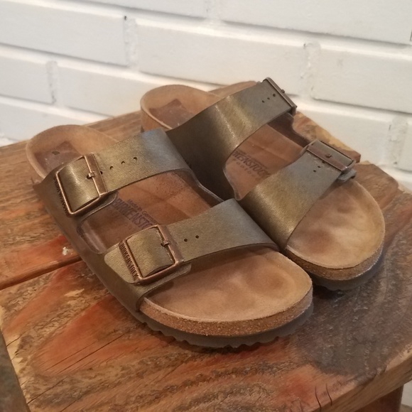 Birkenstock Shoes - Birkenstock Arizona's size 40